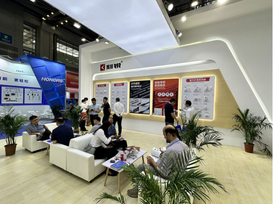 展會進行時-現場直擊-2023安博會第二天,刻銳繼續精彩 展會進行時-現場直擊-2023安博會第二天,刻銳繼續精彩